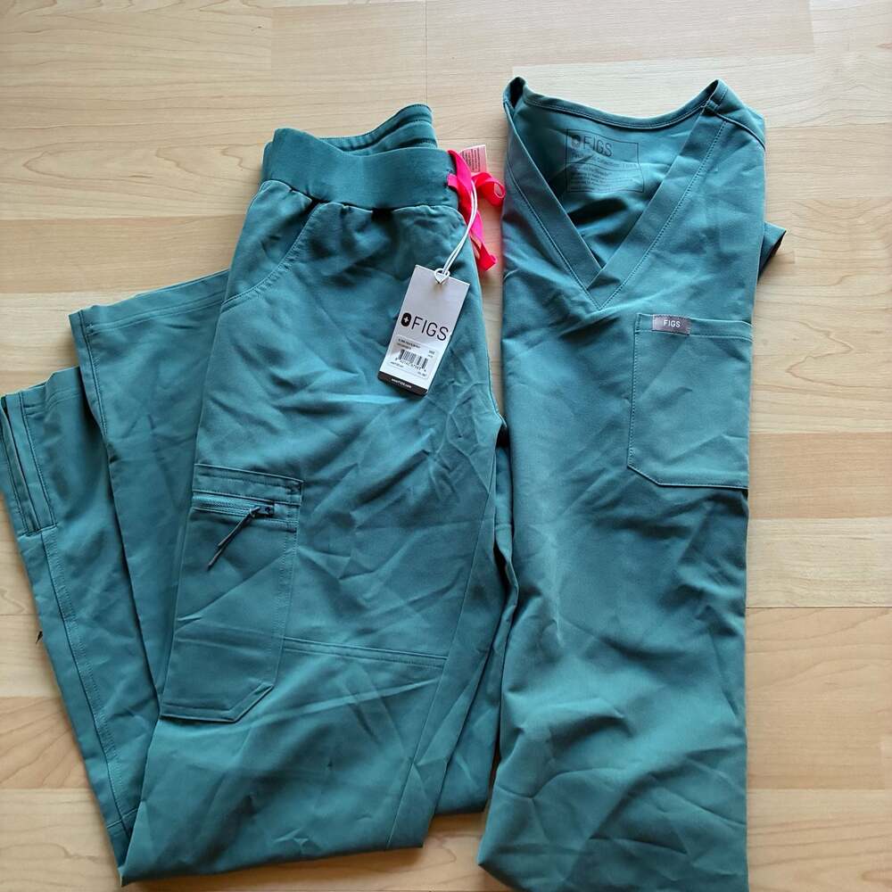 FIGS Technical Collection Scrub Set Yola Slim Scrub Pants & Top XXS Hydrogreen